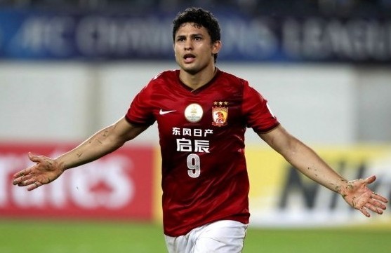 [视频]郜林穆里奇助攻埃神2球 恒大2-1获头名出线