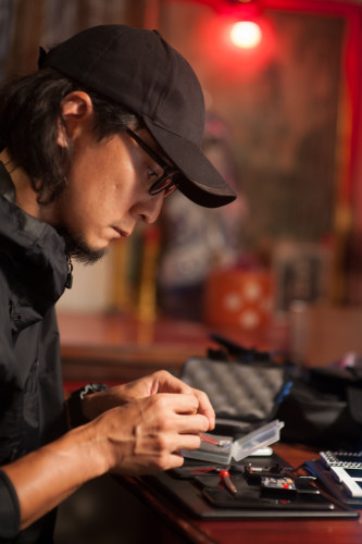 [视频]《窃听3》土豪凶险！古天乐周迅斗地主（图）