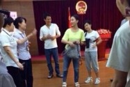 [视频]周迅高圣远现身杭州民政局登记结婚(图)