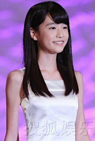 [视频]日本选拔国民美少女 12岁清纯初中生夺冠