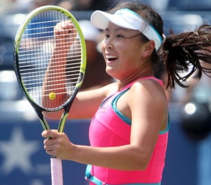 [视频]美网彭帅横扫天才少女 一盘未失晋级四强