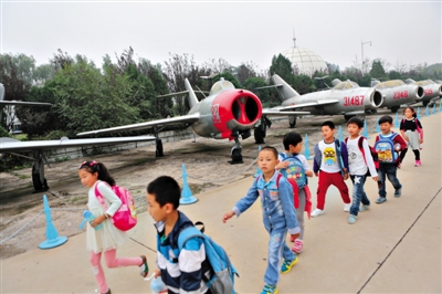[视频]毛泽东座机等106驾飞机被评为一级文物