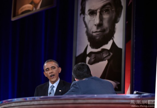 [视频]奥巴马怒闯脱口秀现场 客串主持人讲段子