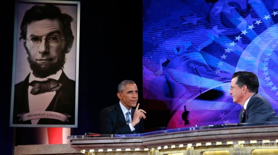 [视频]奥巴马怒闯脱口秀现场 客串主持人讲段子