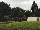 [视频]李克强在深圳向邓小平铜像敬献花篮