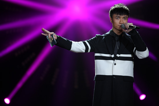 [视频]《我是歌手》之众星演绎“同一首歌”