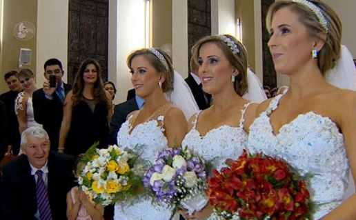 [视频]巴西3胞胎姐妹集体婚礼 新郎们担忧认错(图)