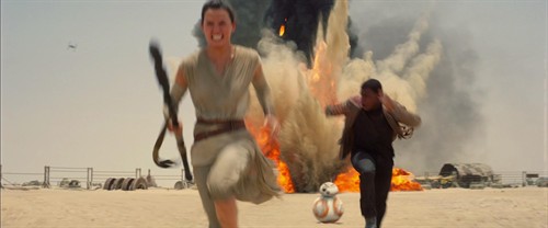 [视频]《星球大战：原力觉醒》全新预告发布 哈里森·福特重磅回归 