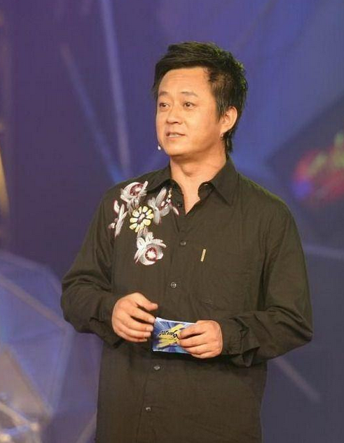 [视频]朱军否认道德绑架嘉宾：想给我当妈 只能下地狱