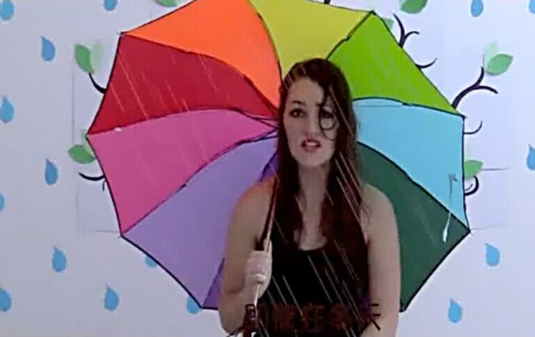 [视频]美国版邓紫棋 魔音演绎“喜欢你” 超美