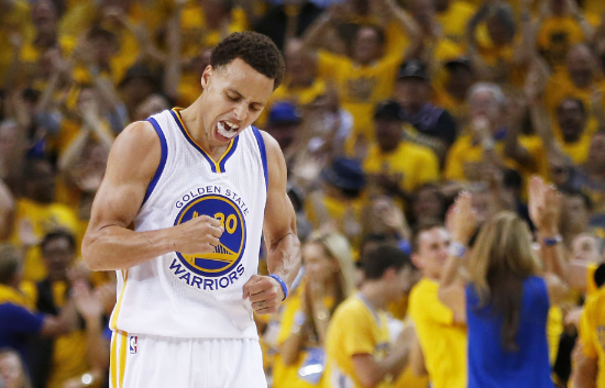 [视频]骑士91-104勇士 库里37分詹皇三双坠落天王山