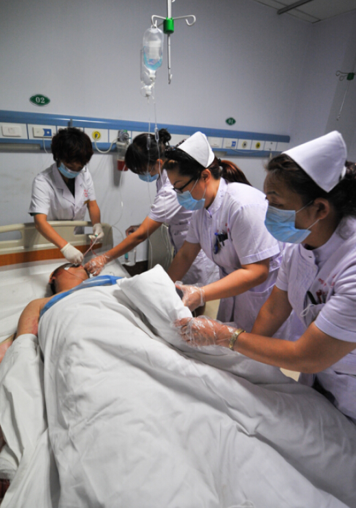 [视频]吉林发生车祸：10名韩国游客遇难