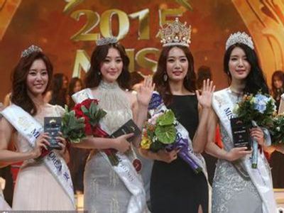 2015韩国小姐出炉 李英爱任明星评委优雅亮相