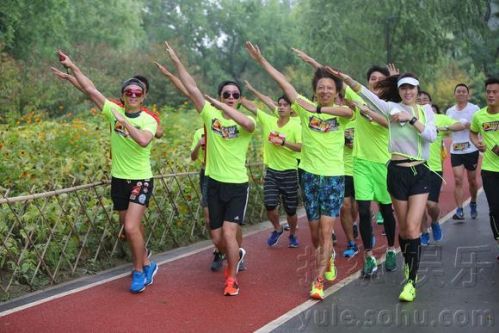 [视频]李晨参加搜狐跑步风尚第二季 笑称要跑100公里