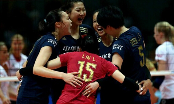 [视频]国歌突然奏响怎么办 中国女排给您做榜样