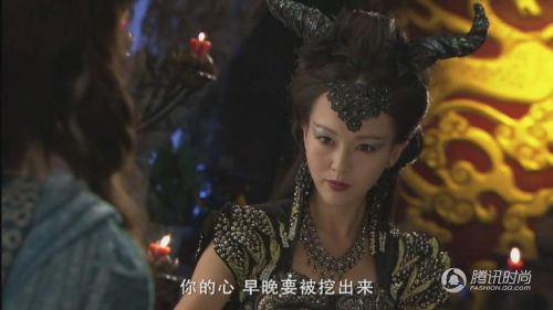 [视频]女星“妖神造型”PK 谁能赢得了“小骨”？