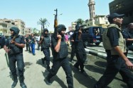 [视频]埃及警方误把外国游客当暴恐分子 枪杀12人