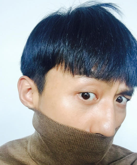 [视频]邓超换新发型自称16岁 网友调侃：西瓜太郎