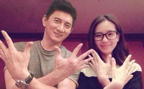 [视频]吴奇隆娇宠刘诗诗 一人独扛5箱行李