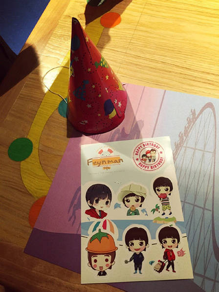 [视频]吴镇宇为费曼办7岁生日会 邀小伙伴同庆生