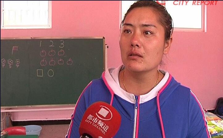 [视频]幼儿园男童被集体拍裸照传上网 老师称无恶意