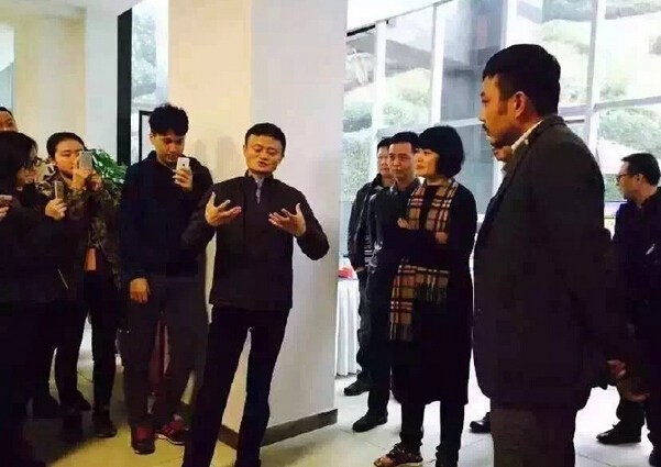 [视频]马云现身湖南台参观 汪涵与高层亲自接待