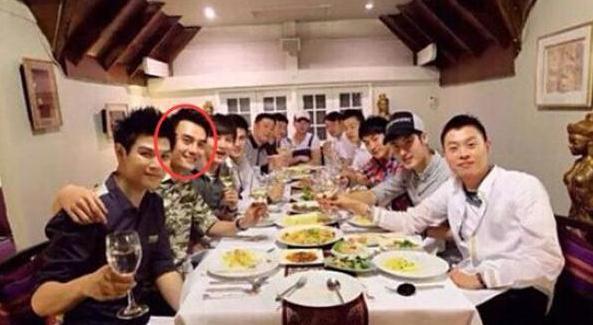 [视频]王凯与11名gay圈名媛旅游 经纪公司发声明:蓄意捏造