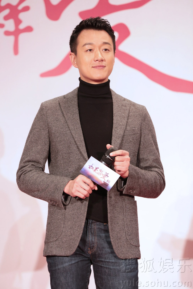 [视频]刘诗诗谈婚礼：等吴奇隆给惊喜 会邀请佟大为