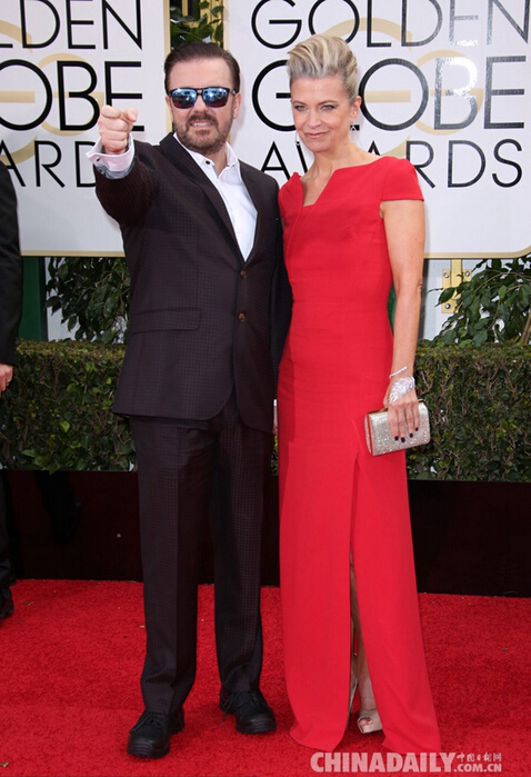 [视频]第73届金球奖红毯女星斗艳 男星拼帅