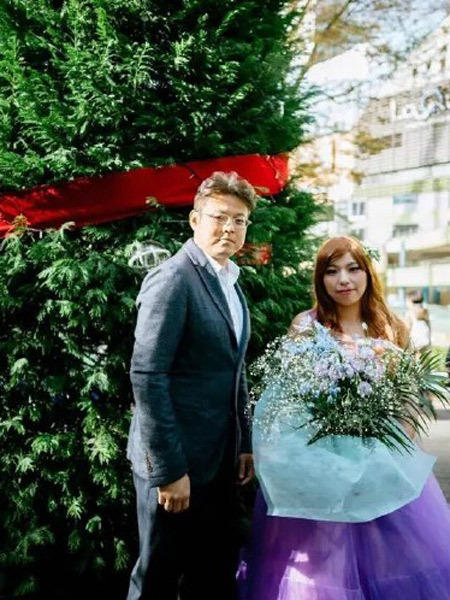 [视频]情侣花19万到日本拍婚纱照 不如游客照内心崩溃