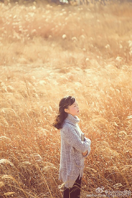 [视频]少女组合Sunshine拍摄唯美照 画风逆转惹网友吃惊