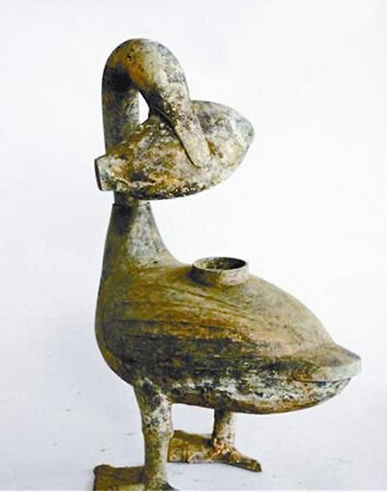 [视频]海昏侯墓400件文物神秘抵京 价值超越马王堆