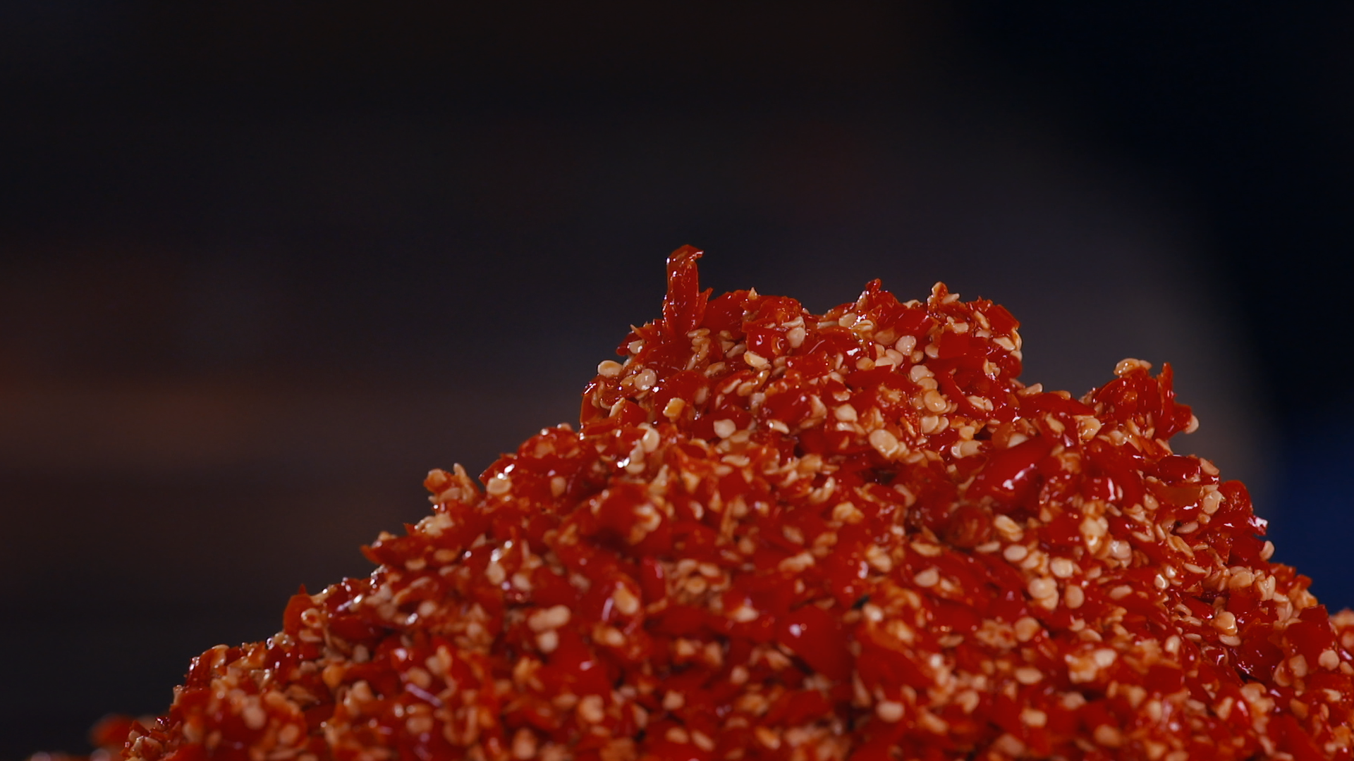 [视频]湖南卫视推出大型美食人文类纪录片《辣椒的味道》