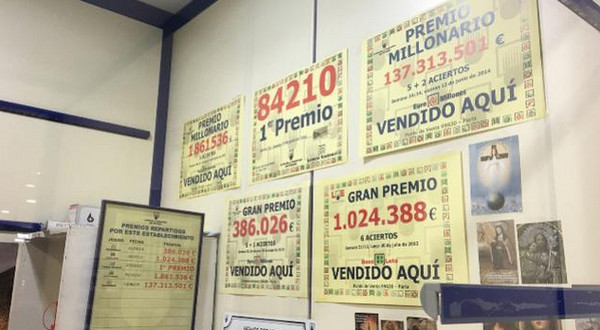 [视频]中国打工仔在西班牙中10亿彩票 和C罗成邻居