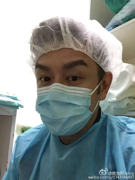 [视频]陈浩民爱妻剖腹生下第四胎 母女平安