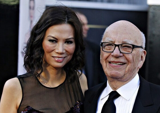 [视频]美媒曝48岁邓文迪 恋上俄罗斯总统普京