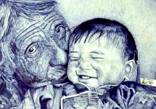 少年用圆珠笔作画 挥出超逼真画像