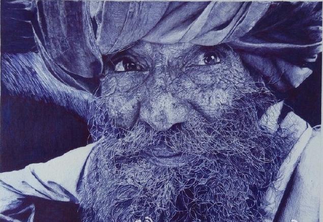 少年用圆珠笔作画 挥出超逼真画像