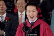 [视频]湖南宁乡伢子何江成哈佛毕业典礼演讲首位大陆学生
