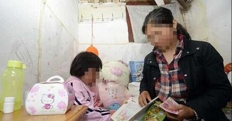 [视频]南京：妈妈偷鸡腿给生病女儿作为儿童节礼物 众人捐款帮助她