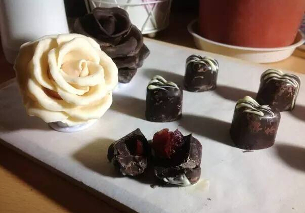 [视频]吃了荔枝就开车 被查出酒驾好冤枉