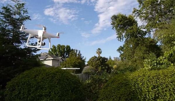 [视频]在可乐里游泳啥感觉？美国男子自制“沸腾”泳池