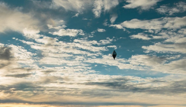 [视频]澳大利亚：单人热气球环球之旅 俄探险家欲创新纪录