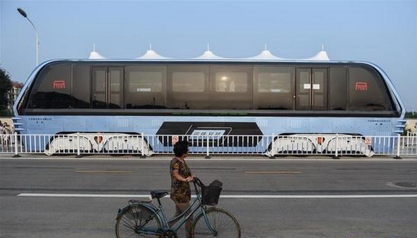 [视频]空中巴士：启动路面测试 一节车厢可载客300人