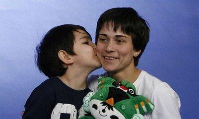 [视频]里约奥运：“体操奶奶”七战奥运 有望冲击跳马奖牌