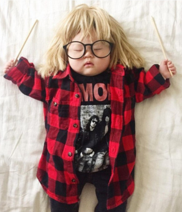 [视频]美国4个月大宝宝“角色扮演”走红网络