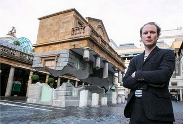 [视频]奇妙的建筑 英国艺术家利用错觉打造漂浮建筑