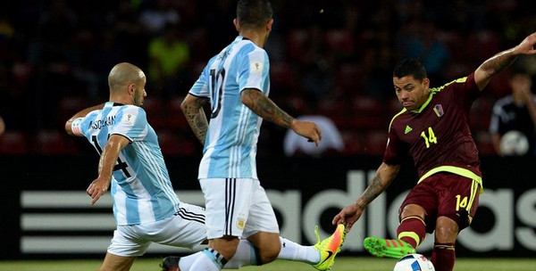 [视频]世预赛：阿根廷2-2委内瑞拉 梅西缺阵神锋首球