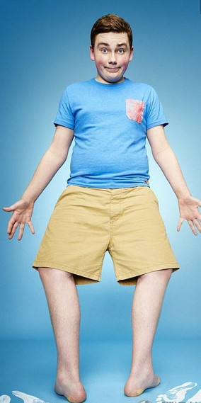 [视频]吉尼斯：探索万物之极限 2017版世界纪录大全成册