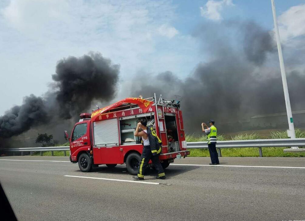 [视频]大陆旅游团游览车火灾事故后续：台湾检方——司机放火引发灾难